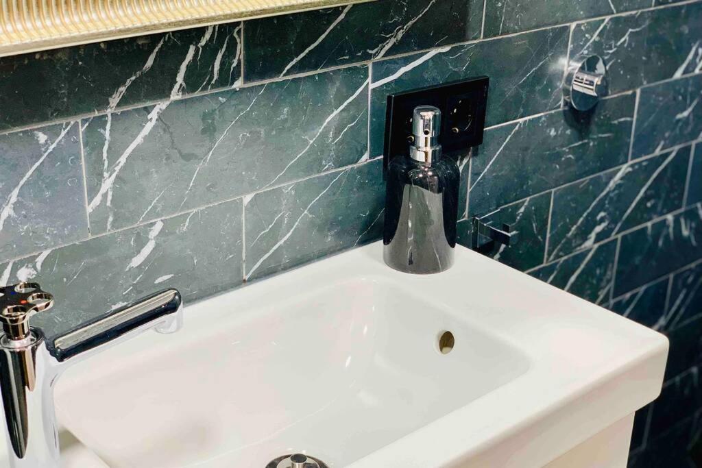 Roof Top Luxury City Center Apartment By Namaste Elite Torremolinos Ngoại thất bức ảnh